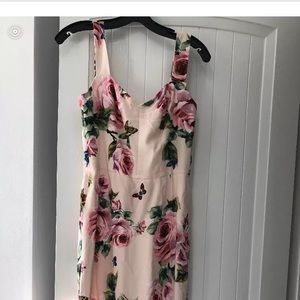 D and G spring 2018 gorgeous floral dress